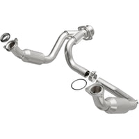 MagnaFlow Direct Fit Catalytic Converter 2007-2008 Cadillac Escalade 6.2L