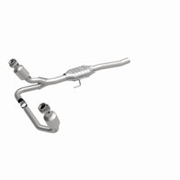 MagnaFlow Direct Fit Catalytic Converter 00-03 Dodge Dakota 2WD 4.7L