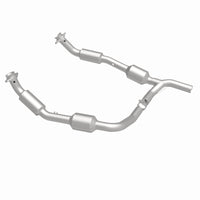 MagnaFlow Direct Fit Catalytic Converter OEM 07-08 Ford E-150