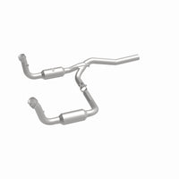 MagnaFlow 2008 Jeep Liberty 3.7L Direct Fit Converter