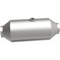 MagnaFlow MagnaFlow 2.5 in. OEM Grade Federal / EPA Compliant Universal Catalytic Converter