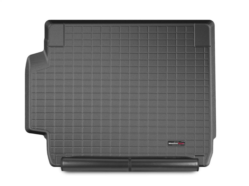 WeatherTech 2017+ Land Rover / Range Rover Discovery Cargo With Bumper Protector - Black