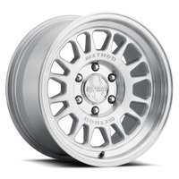 Method MR318 18x9 / 6x5.5 BP / 18mm Offset / 106.25mm CB Machined-Clear Coat