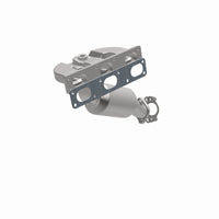 MagnaFlow DF Cat. Conv BMW 01-05 325 2.5L / 01-05 330 3.0L / 01-02 Z3 2.5L/3.0L California - Rear