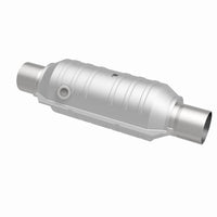 MagnaFlow Universal Catalytic Converter 2.50 OEM Angled O2