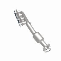 MagnaFlow 2004 Nissan Titan 5.6L Direct Fit Converter
