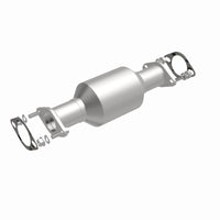 MagnaFlow Direct Fit Catalytic Converter 03-06 Kia Sorento 3.5L rear