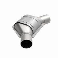 MagnaFlow Universal Catalytic Converter 2.25inch Angled Inlet/Outlet