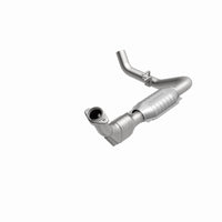 MagnaFlow Direct Fit Catalytic Converter 99-00 Ford Trucks 5.4L
