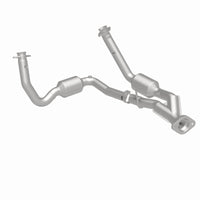 MagnaFlow 05-06 Jeep Grand Cherokee 5.7L Direct Fit Catalytic Converter