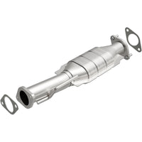 MagnaFlow Direct Fit Catalytic Converter 09-11 GMC Acadia 3.6L