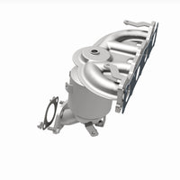 MagnaFlow 13-17 Hyundai Santa Fe Sport 2.4L Direct Fit Catalytic Converter