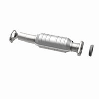 MagnaFlow Direct Fit Catalytic Converter 04 Toyota Sienna 3.3L