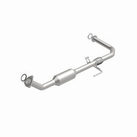 MagnaFlow Direct Fit Catalytic Converter OEM 2003-2004 Toyota Tundra Underbody - 47.125in Length