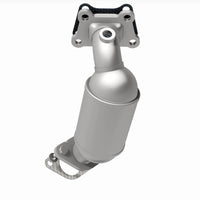 MagnaFlow 2017 Cadillac XT5 Front Underbody 3.6L Direct Fit Converter