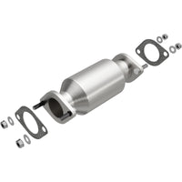 MagnaFlow Direct Fit Catalytic Converter 09-10 Hyundai Genesis 4.6L