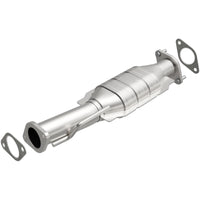MagnaFlow Direct Fit Catalytic Converter 09-11 GMC Acadia 3.6L