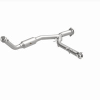 MagnaFlow 05-06 Ford Expedition 5.4L Direct Fit Converter