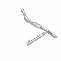 MagnaFlow Direct Fit Catalytic Converter 97-98 Ford Expedition 4.6