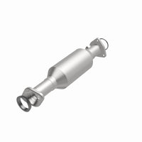 MagnaFlow Direct Fit Catalytic Converter 97-01 Honda CR-V 2.0L