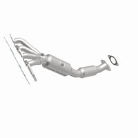 MagnaFlow Direct Fit Catalytic Converter 08-09 Ford Focus 2.0L