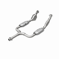 MagnaFlow Direct Fit Catalytic Converter 01-04 Ford Mustang 3.8L CA