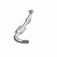 MagnaFlow Direct Fit Catalytic Converter 00-04 Ford E150 4.6L Driver Side