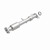 MagnaFlow Direct Fit Catalytic Converter 14-15 Toyota Highlander 3.5L