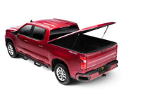UnderCover 19-20 Chevy Silverado 1500 6.5ft Lux Bed Cover - North Sky Blue Metallic