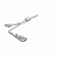 MagnaFlow Direct Fit Catalytic Converter 02-03 Dodge Durango