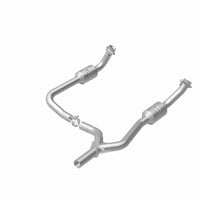 MagnaFlow Direct Fit Catalytic Converter 2009-2014 E-150 4.6 L Underbody