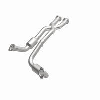 MagnaFlow Direct Fit Catalytic Converter 06-10 Jeep Grand Cherokee 6.1L