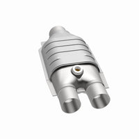MagnaFlow Universal Catalytic Converter 3/2 Single / Dual with O2
