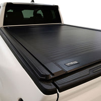 Westin Manual Retractable Tonneau Cover 24-26 Toyota Tacoma 6ft Bed Black