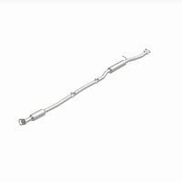 MagnaFlow 16-17 Hyundai Tucson L4 2.0 OEM Underbody Direct Fit Catalytic Converter