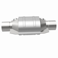 MagnaFlow Universal Catalytic Converter 2.25 W/Dual O2 Boss