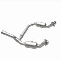 MagnaFlow 19-20 GMC Sierra 1500 Single Underbody 4.3L/5.3L Direct Fit Catalytic Converter