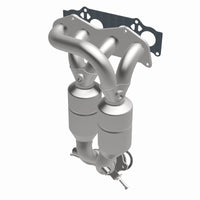 MagnaFlow Direct Fit Catalytic Converter 01-03 Toyota RAV4 2.0L