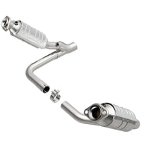 MagnaFlow Direct Fit Catalytic Converter 05-07 Dodge Durango 3.7L/4.7L