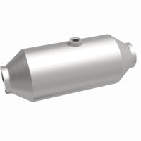 MagnaFlow MagnaFlow 2.5 in. OEM Grade Federal / EPA Compliant Universal Catalytic Converter