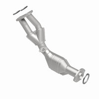 MagnaFlow Direct Fit Catalytic Converter 01-04 Toyota Tacoma 2.7L fr