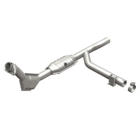 MagnaFlow Direct Fit Catalytic Converter 99-00 Ford F-150 4.2L 50S