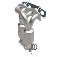 MagnaFlow Direct Fit Catalytic Converter 01-03 Toyota RAV4 2.0L