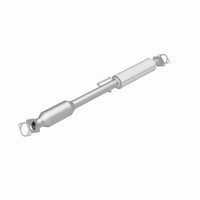 MagnaFlow Direct Fit Catalytic Conv 11-14 Sonata 2.4L Underbody (OEM Grade Federal / EPA Compliant)