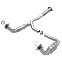 MagnaFlow Direct Fit Catalytic Converter 05-06 GMC Envoy XL Denali