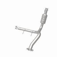 MagnaFlow Direct Fit Catalytic Converter 2009-2010 F-150 4.6 L Underbody