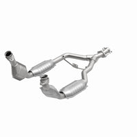 MagnaFlow Direct Fit Catalytic Converter 96-98 Ford Mustang 3.8L