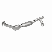 MagnaFlow Direct Fit Catalytic Converter 99-02 Expedition 5.4L 4wd