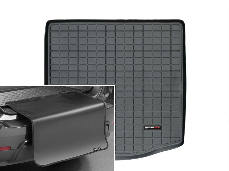 WeatherTech 12-17 Ford Focus Sedan (Non RS Models) Cargo Liner w/ Bumper Protector - Black
