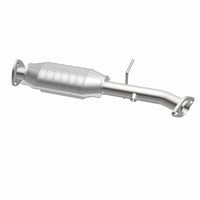 MagnaFlow Direct Fit Catalytic Converter 98-00 Kia Sportage